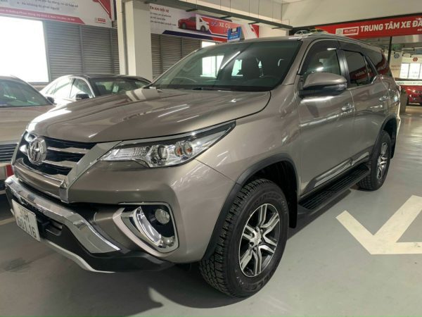 toyota fortuner 2019 dong5