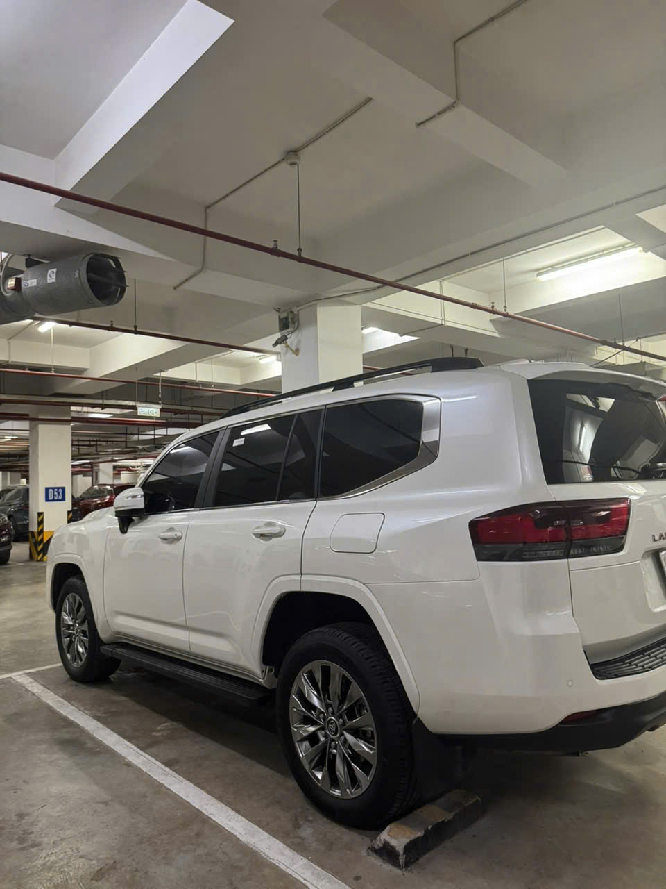 Toyota land cruiser 2025 - lc300 siêu lướt màu trắng 8 1784179694732 7461803494552631782 7461803494552631782 6d567b357df6006505989e4850b314a4