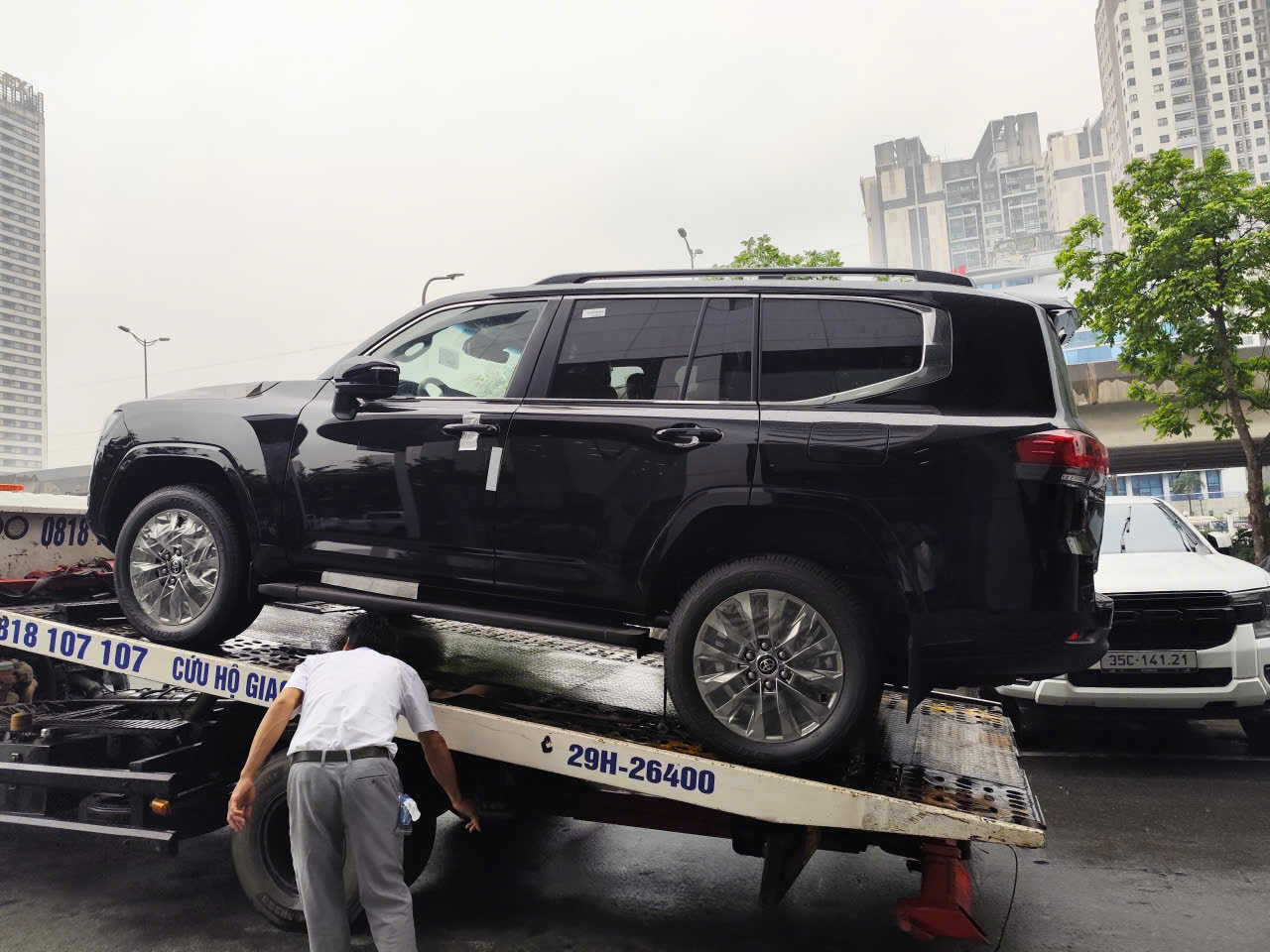 Toyota Land Cruiser – Giá Xe, Xe Có Sẵn, Xe Đã Qua Sử Dụng & Tư Vấn Mua Xe Chuyên Sâu 1